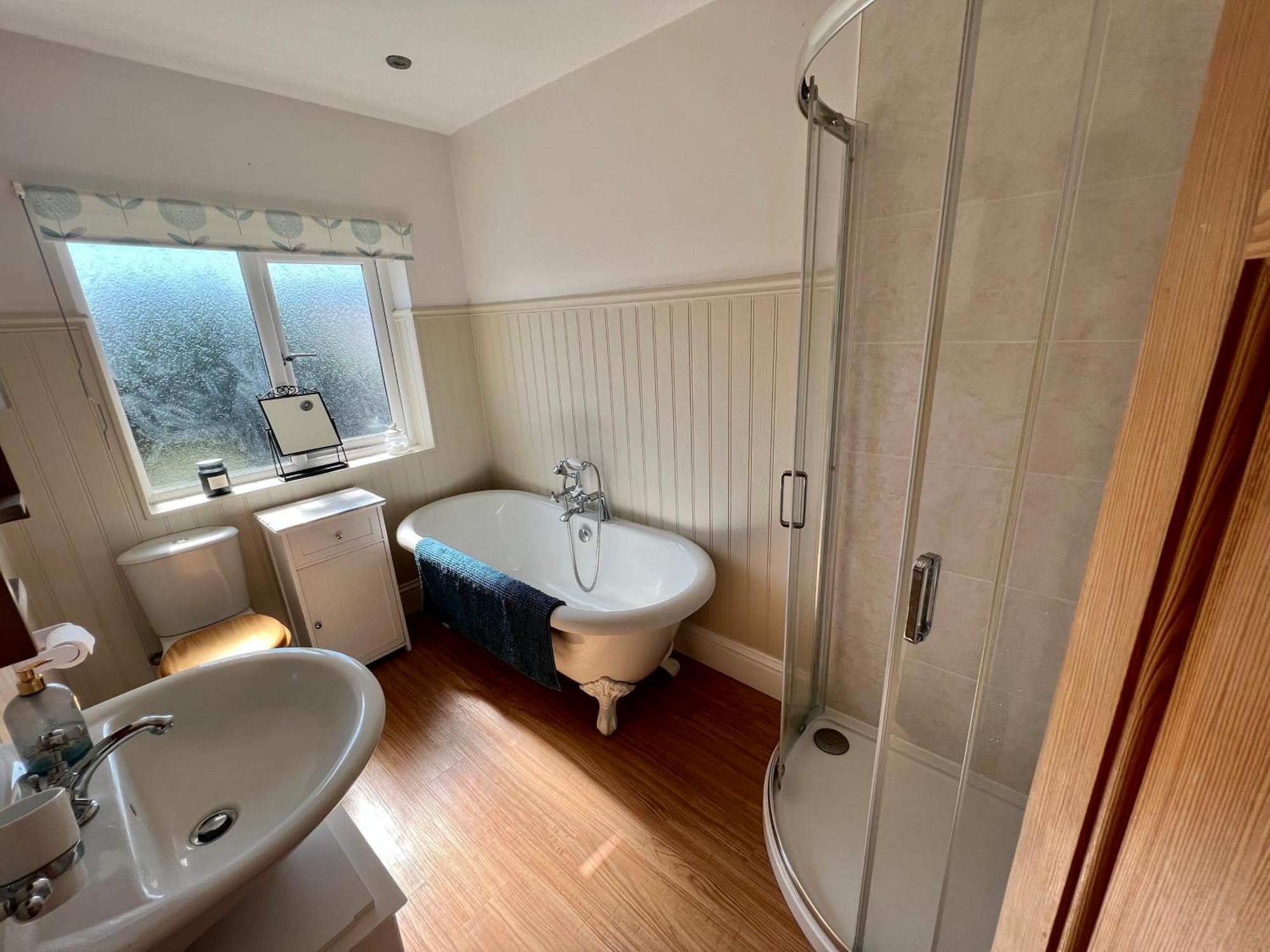 Lovely, Sunny House, By The Beach & Centre! Lytham St Annes Eksteriør billede